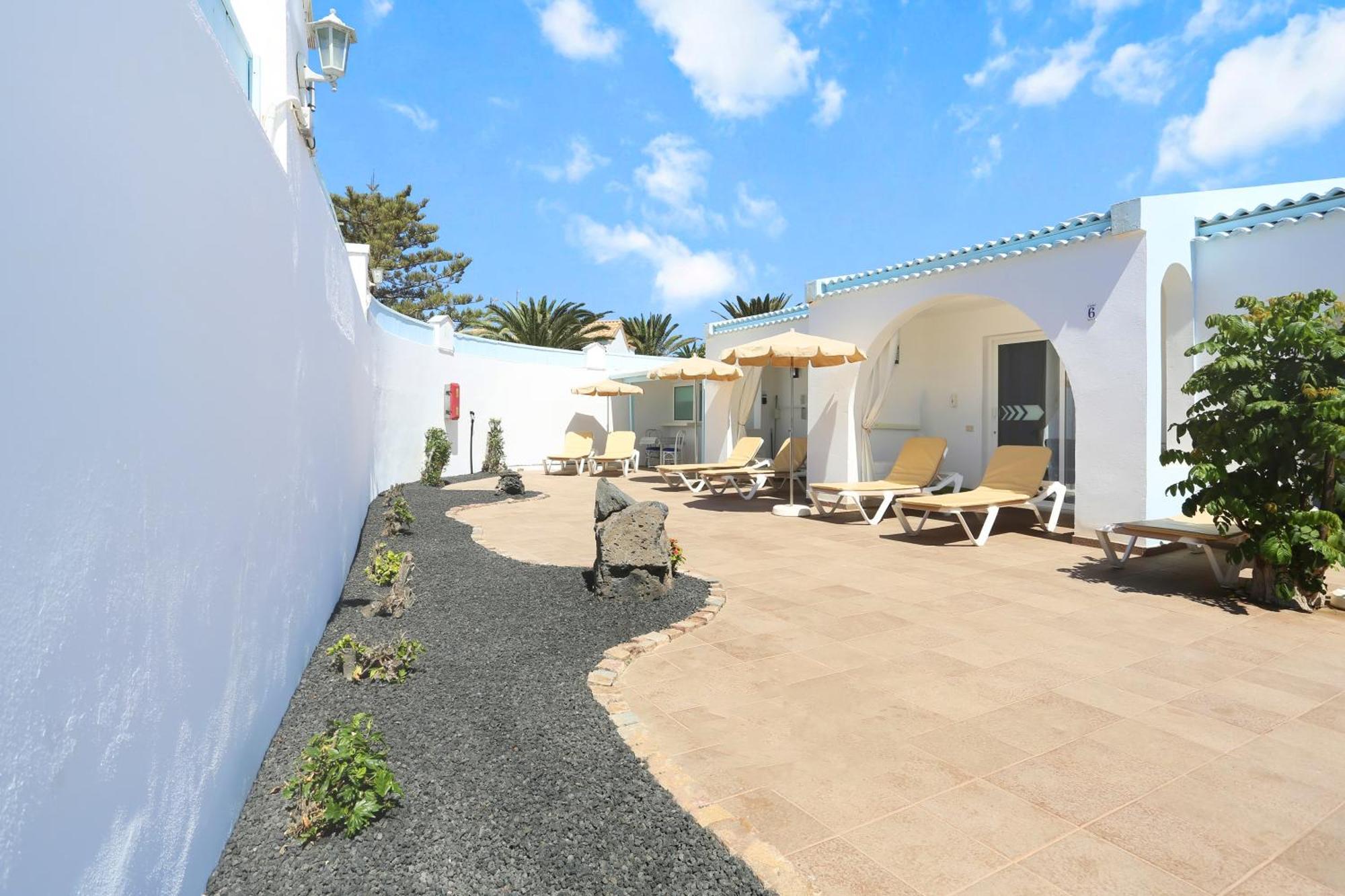 Neptuno Bungalows - Adults Only Corralejo Exteriér fotografie